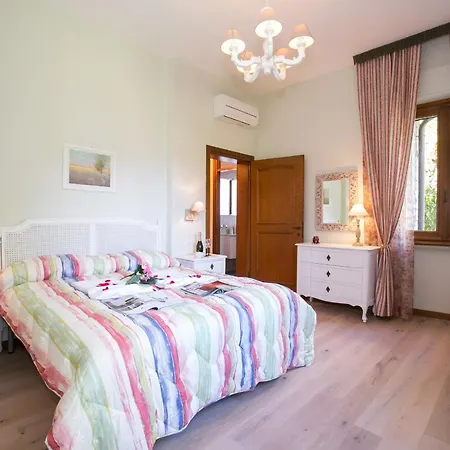 Sleeps 8 Pool Air Con ヴィラ *