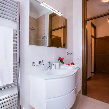 Sleeps 8 Pool Air Con ヴィラ